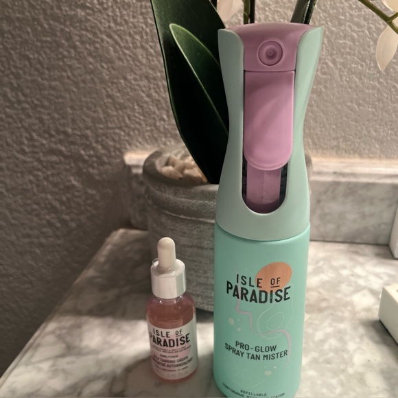 Isle of Paradise Other - Isle of Paradise Pro-Glow Spray Tan Mister - Mint and Lavender